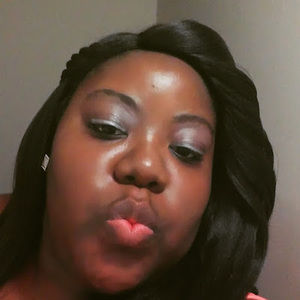 Meet your Posher, Robyn